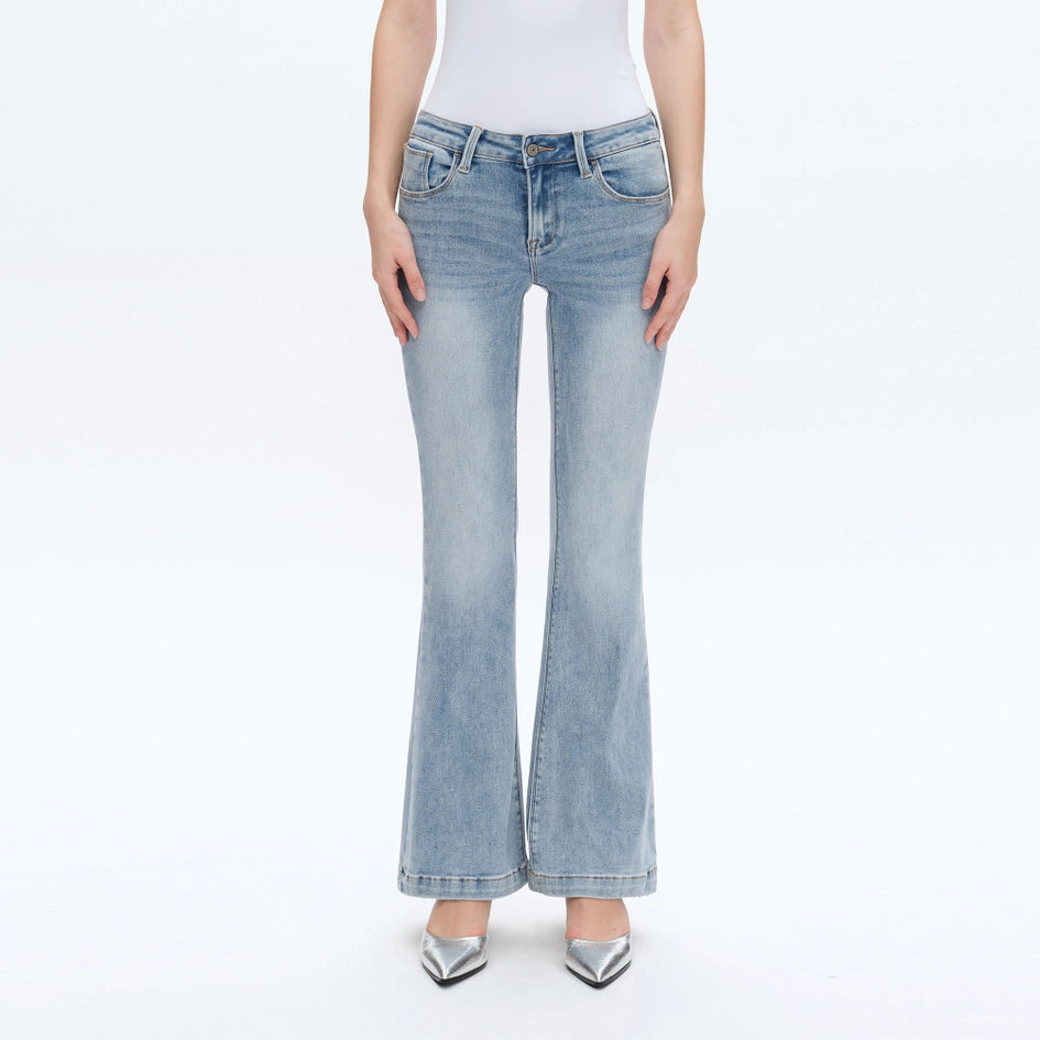 Low Rise Flare Jeans with Finished Hem BEACHY-Jeans-BAYEAS-24-BEACHY-Urbanheer