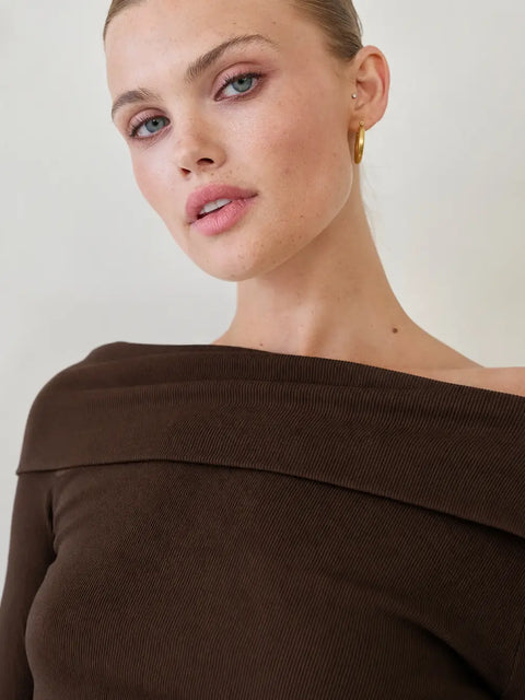 Lucy One Shoulder Long Sleeve Knit Top