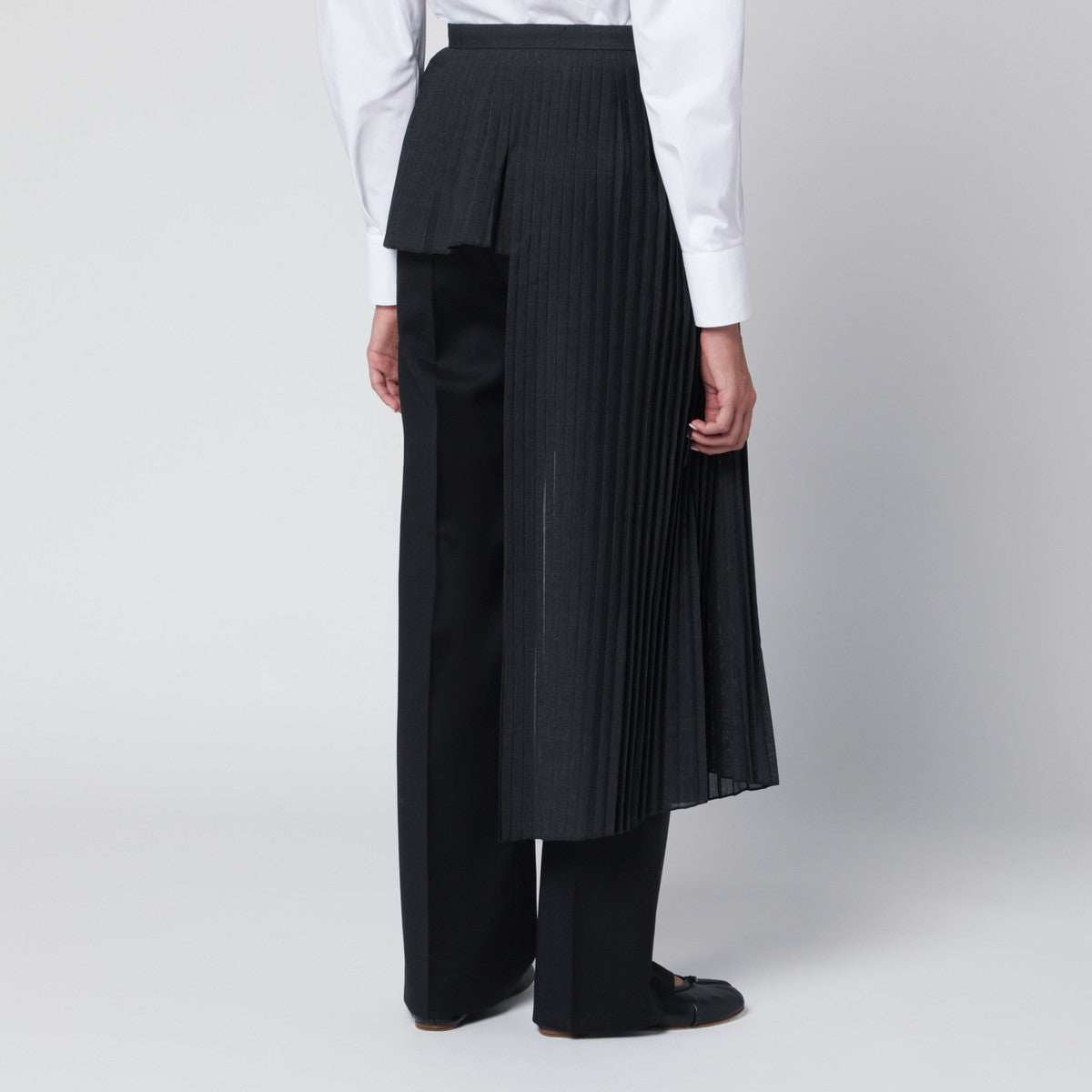 MKDT Studio Gray Avery-Atelier pleated half-skirt