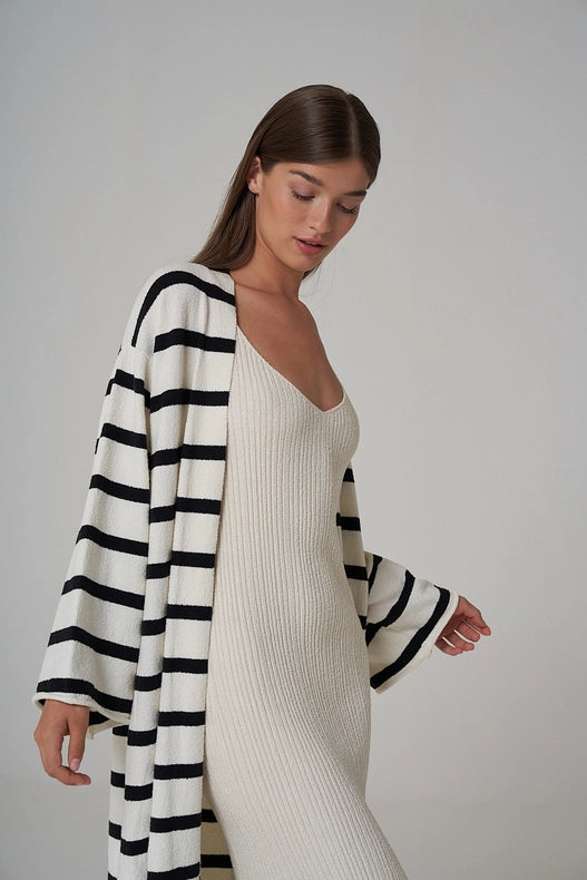 Maha Knitted Maxi-Coat Stripe-Coat-Leap Concept-S-Stripe-Urbanheer