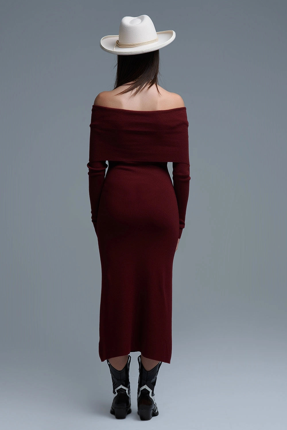 Maxi Knitted Wide Bardot Dress in Burgundy from Q2 exclusive at – Urbanheer