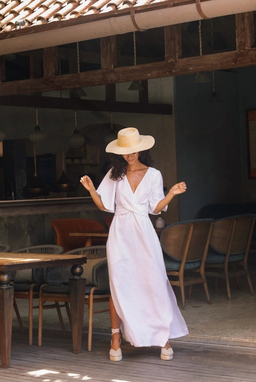 Maxi Linen Dress Agra in White-Dress-MagicLinen-XS-Urbanheer