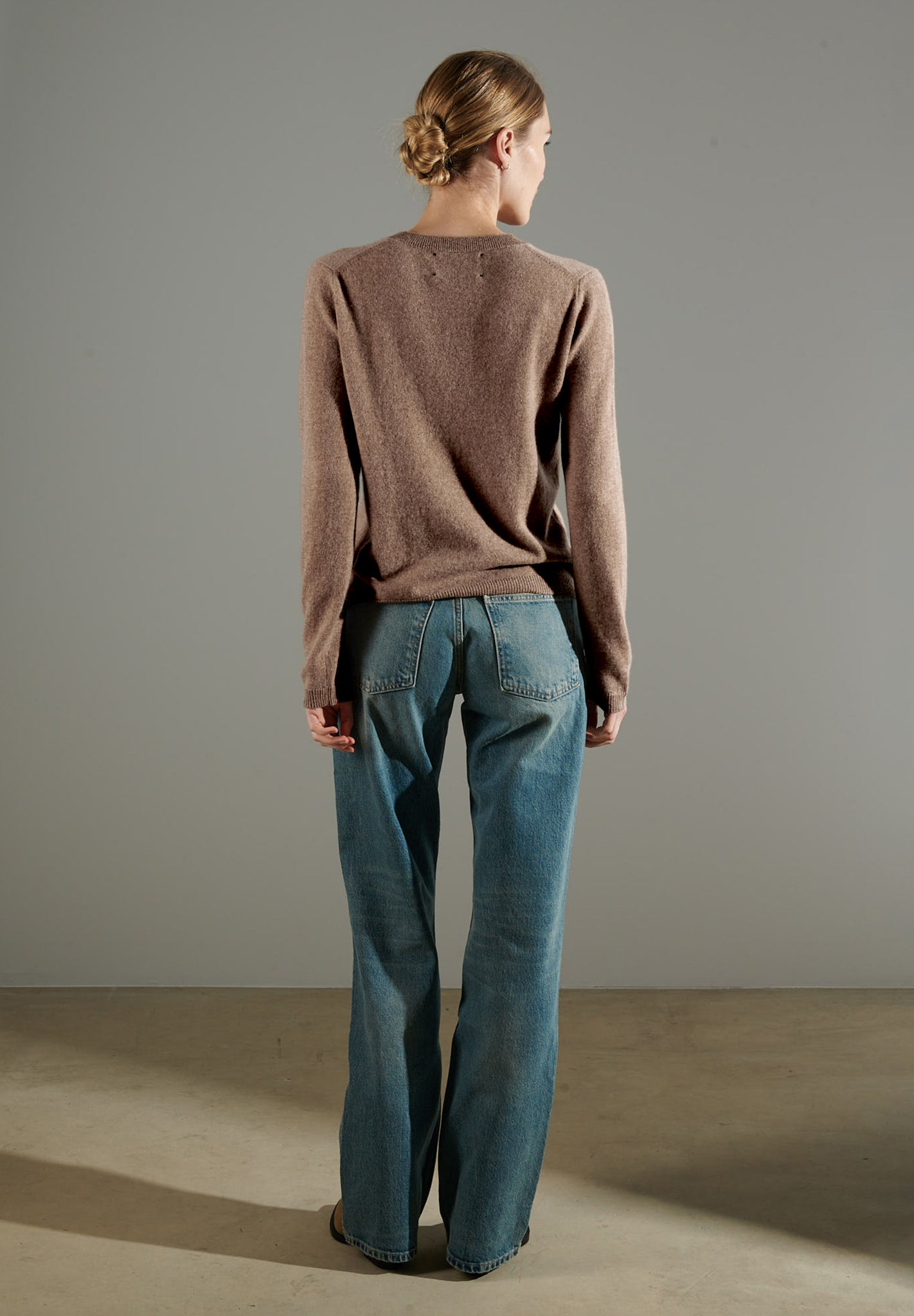 NAMI 4 Pull col rond en cachemire taupe-col rond femme-Studio Cashmere8-S-SC8-00929-taupe-Urbanheer
