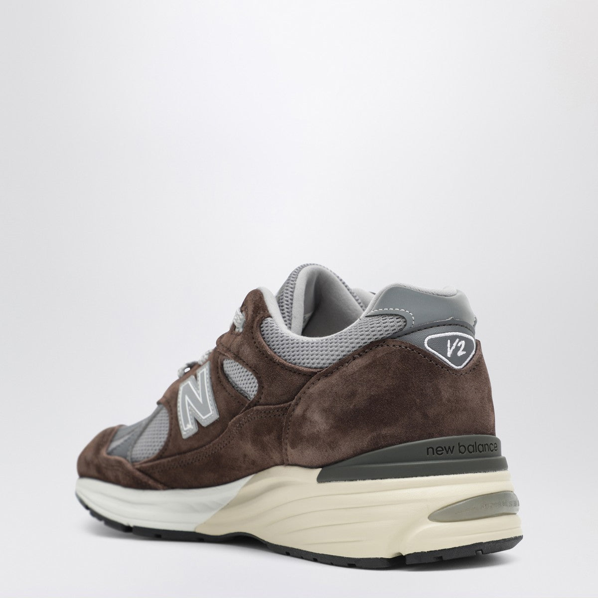 New Balance Made in UK 991v2 sneakers in brown/grey