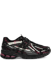 New Balance Sneakers Black