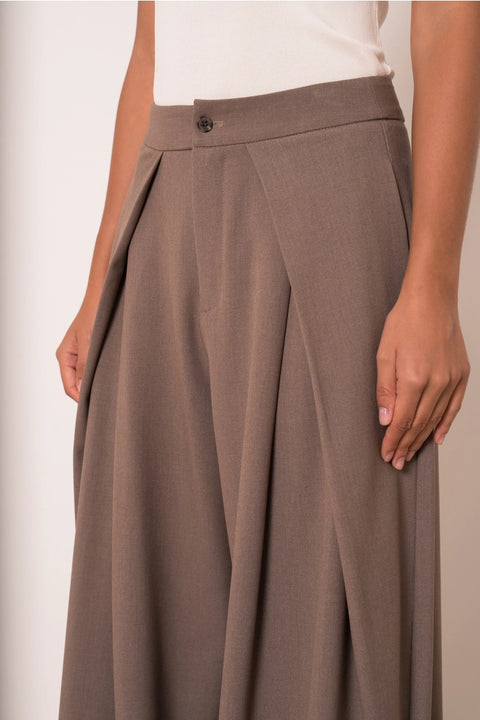 Nikki Wide-Leg High-Waist Trousers with Front Pleats