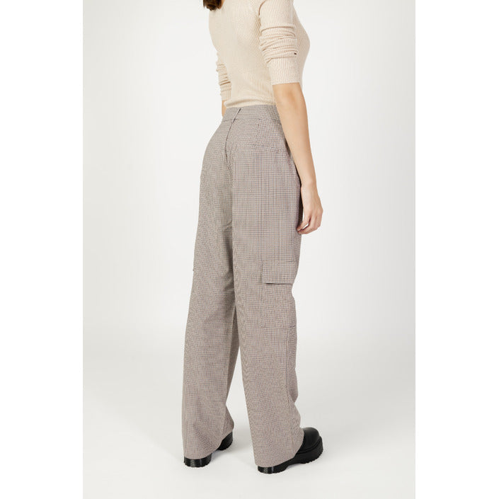 Only Women Trousers-Clothing Trousers-Only-beige-36_32-Urbanheer