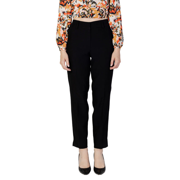 Only Women Trousers-Clothing Trousers-Only-black-34_32-Urbanheer