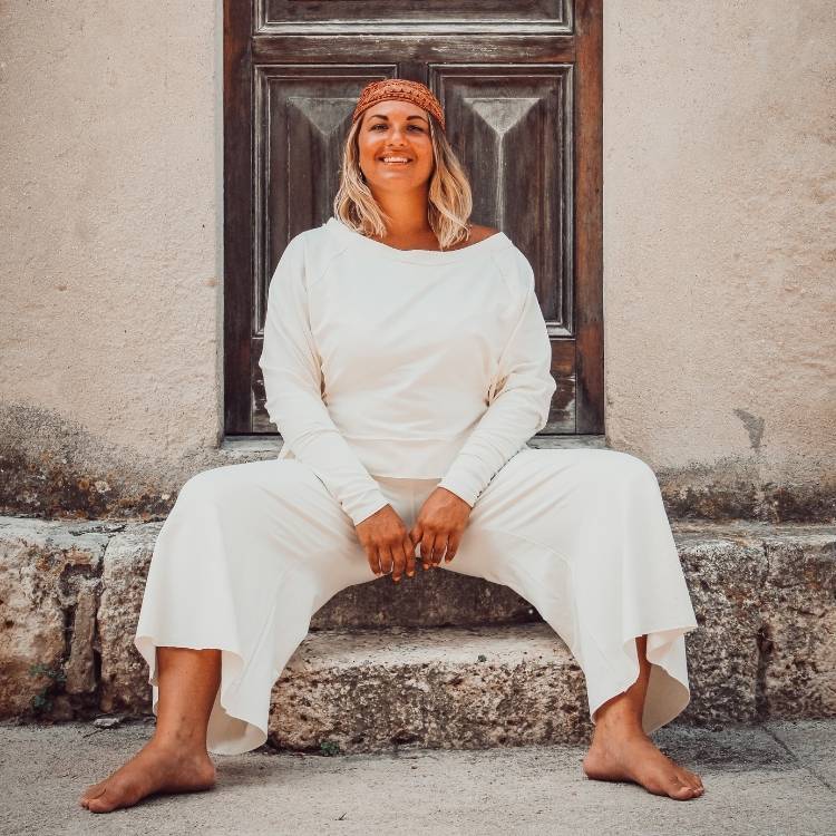 Organic Cotton Sweater Knot - Ivory-Sweater-Soul Factory-S/M-Urbanheer