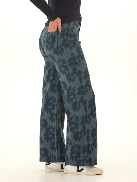 Pamela Stretch Twill Wide Leg Pant