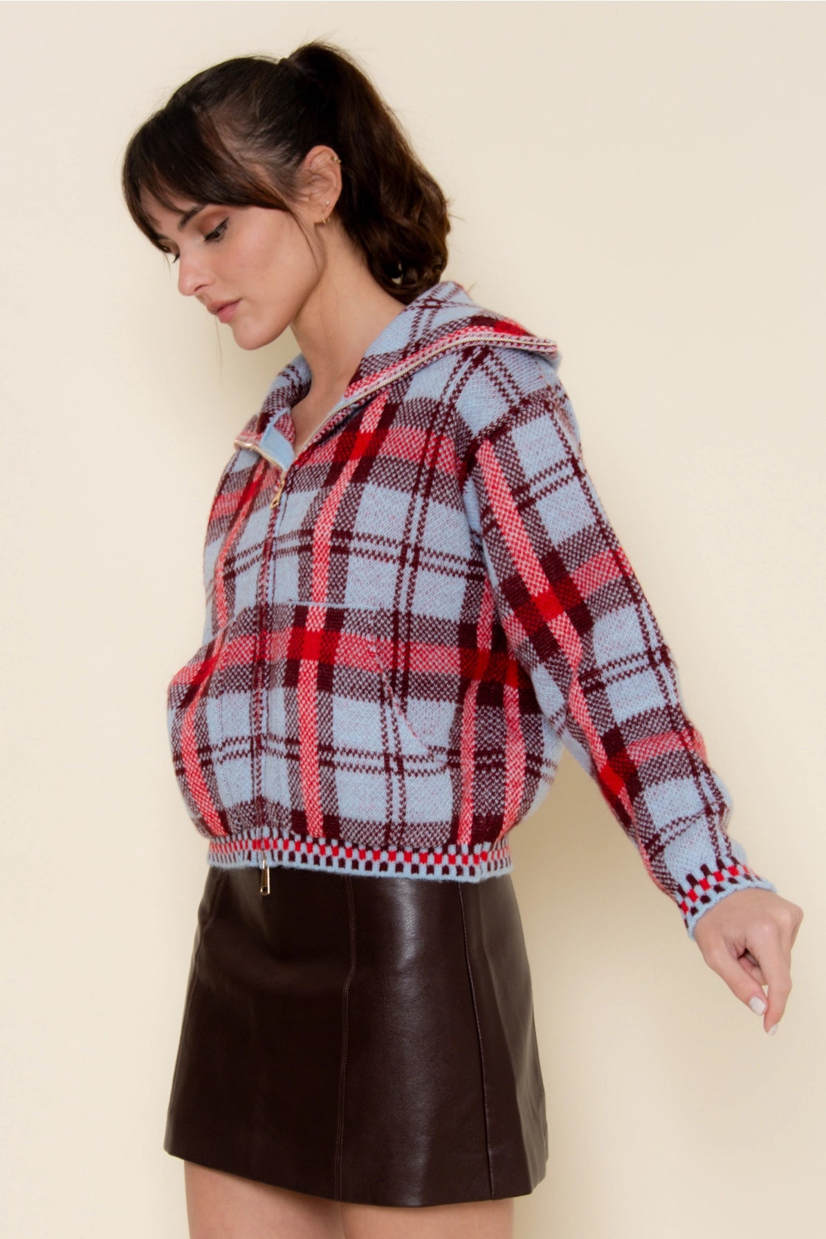 Plaid Knitted Zip Sweater with Collar