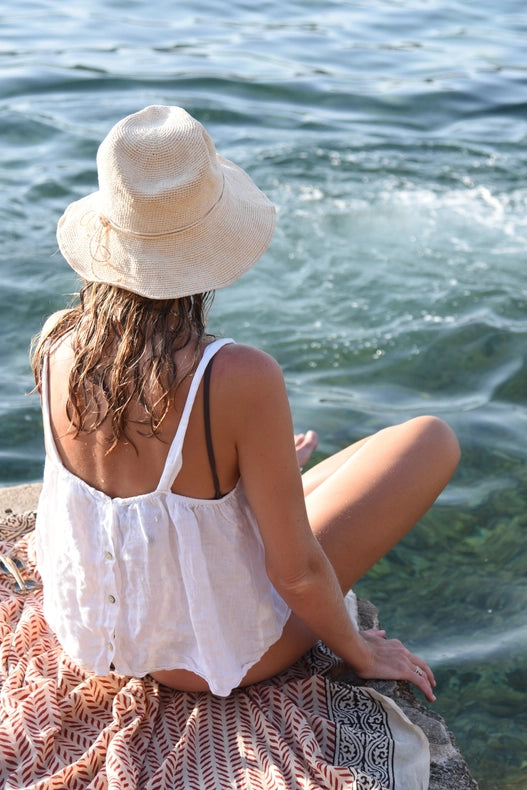 Playa Top // Blanco-Top-Beachwood-Blanco-Urbanheer