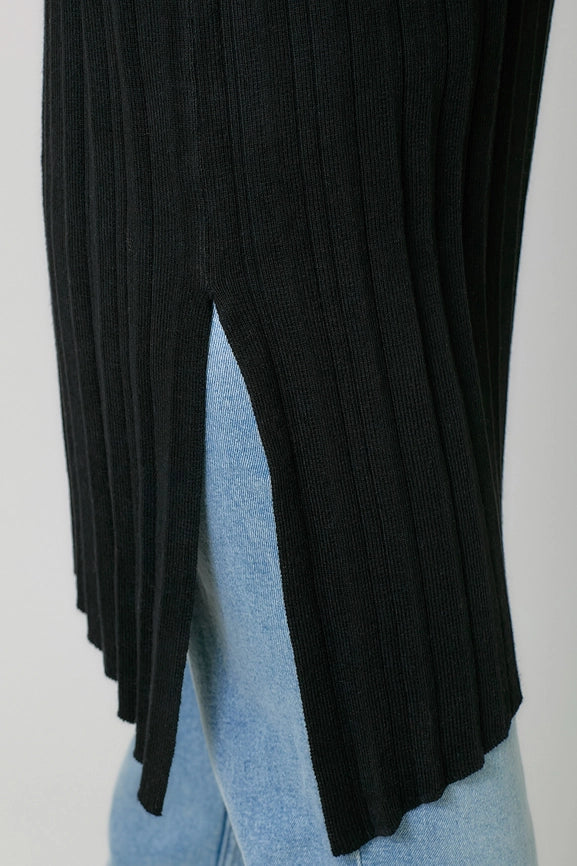 Pleated Diagonal Cut Sweater-Sweater-Mystree-S-Black-Urbanheer