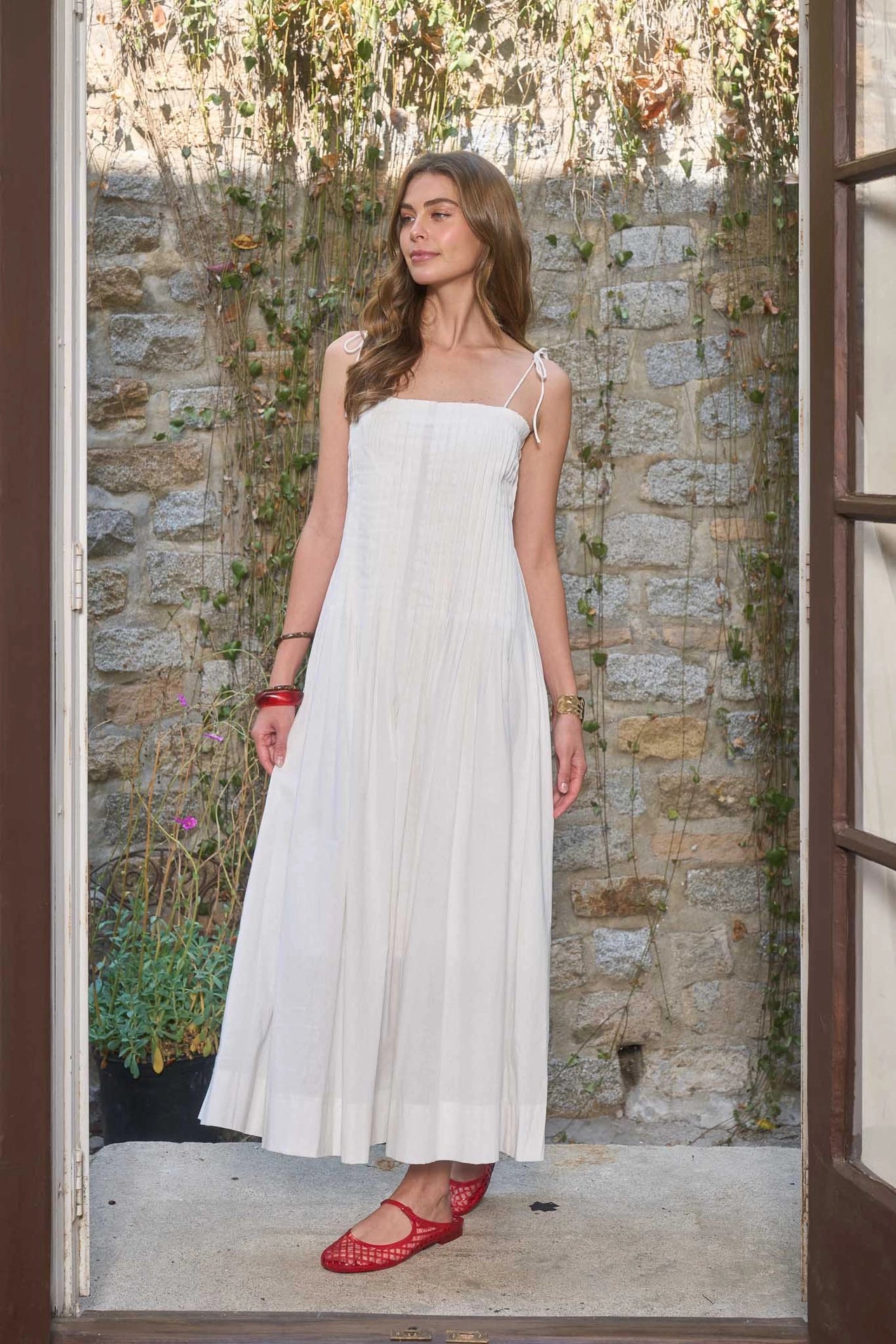 Pleated Front Detail Midi Dress