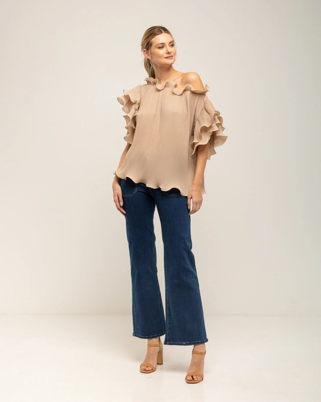 Pleated top with ruffles on the collar and sleeves-Top-Tantra-S-BEIGE-Urbanheer