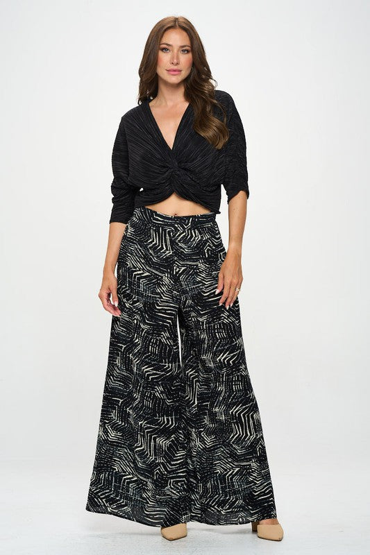 Plisse Mid Scrunched Sleeve Top with Front Twist-New Arrival-Reneecollection-Small-BLACK-Urbanheer