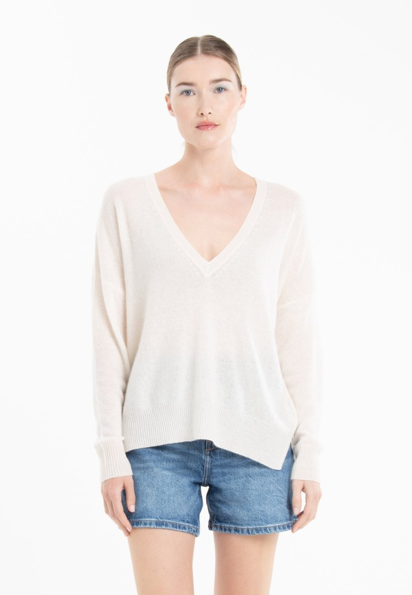 Pull col V en cachemire blanc écru/ rose barbie femme - NAMI 23-col v femme-Studio Cashmere8-S-M-SC8-01112-blanc écru/rose barbie-Urbanheer