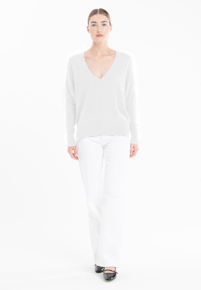 Pull col V oversize ultrafin cachemire et laine blanc femme - KELLY 10-col v femme-Studio Cashmere8-S-M-SC8-01129-blanc-Urbanheer