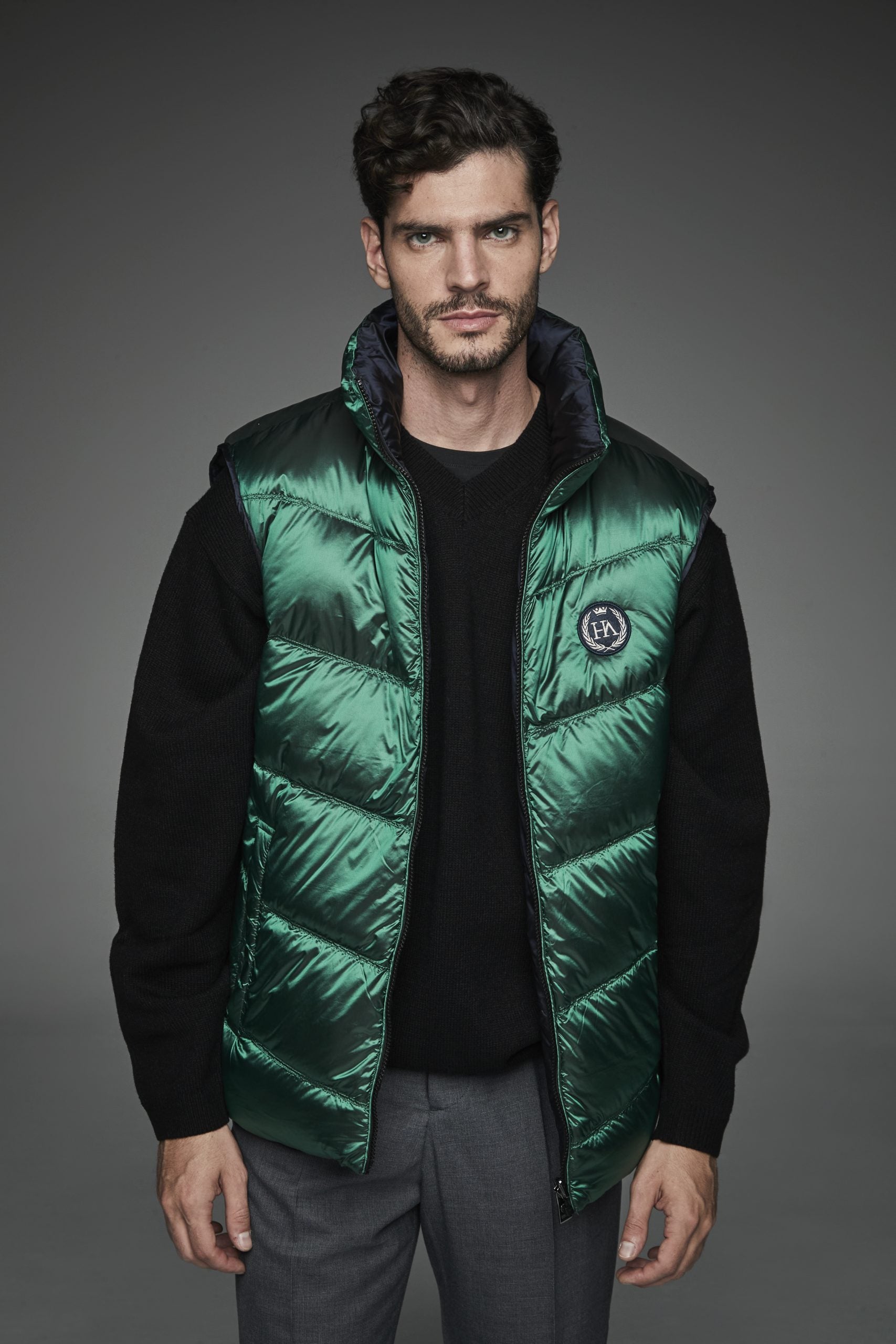 Short vest with reversible mandarin collar ROBIN NAVY-Vest-Henry Arroway-S-Navy-Urbanheer