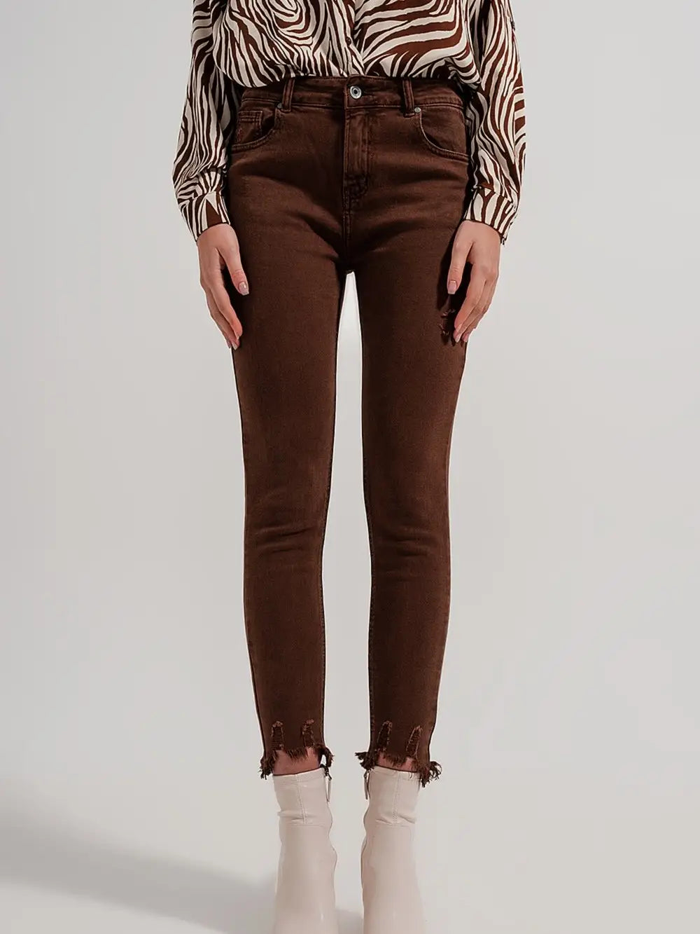 Raw Hem Skinny Jeans in Brown