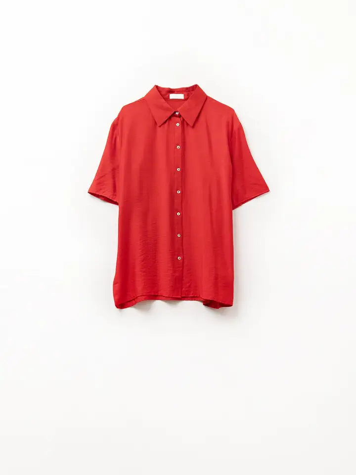 Red Shirt with Short Sleeves and Pleat On the Sleeve-Shirt-Q2-M-RED-Urbanheer
