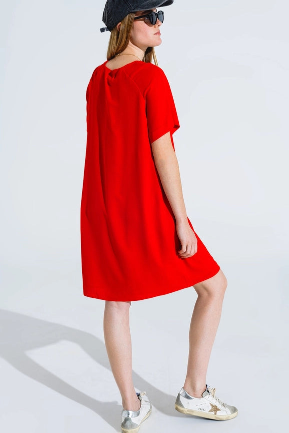 Relaxed Short Dress with Square Neckline and Short Sleeves in Red-Dress-Q2-S-Red-Urbanheer