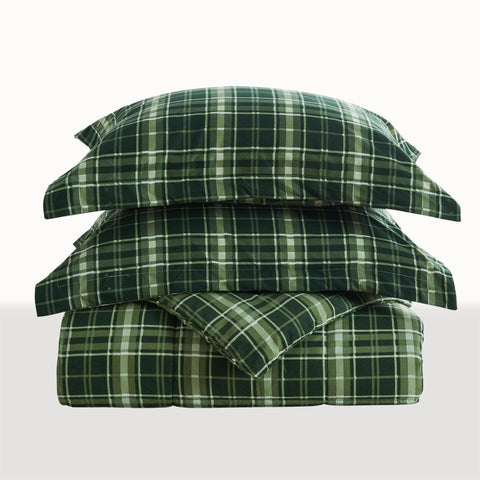 Reversible Christmas Comforter and Sham Set Cozy Maple