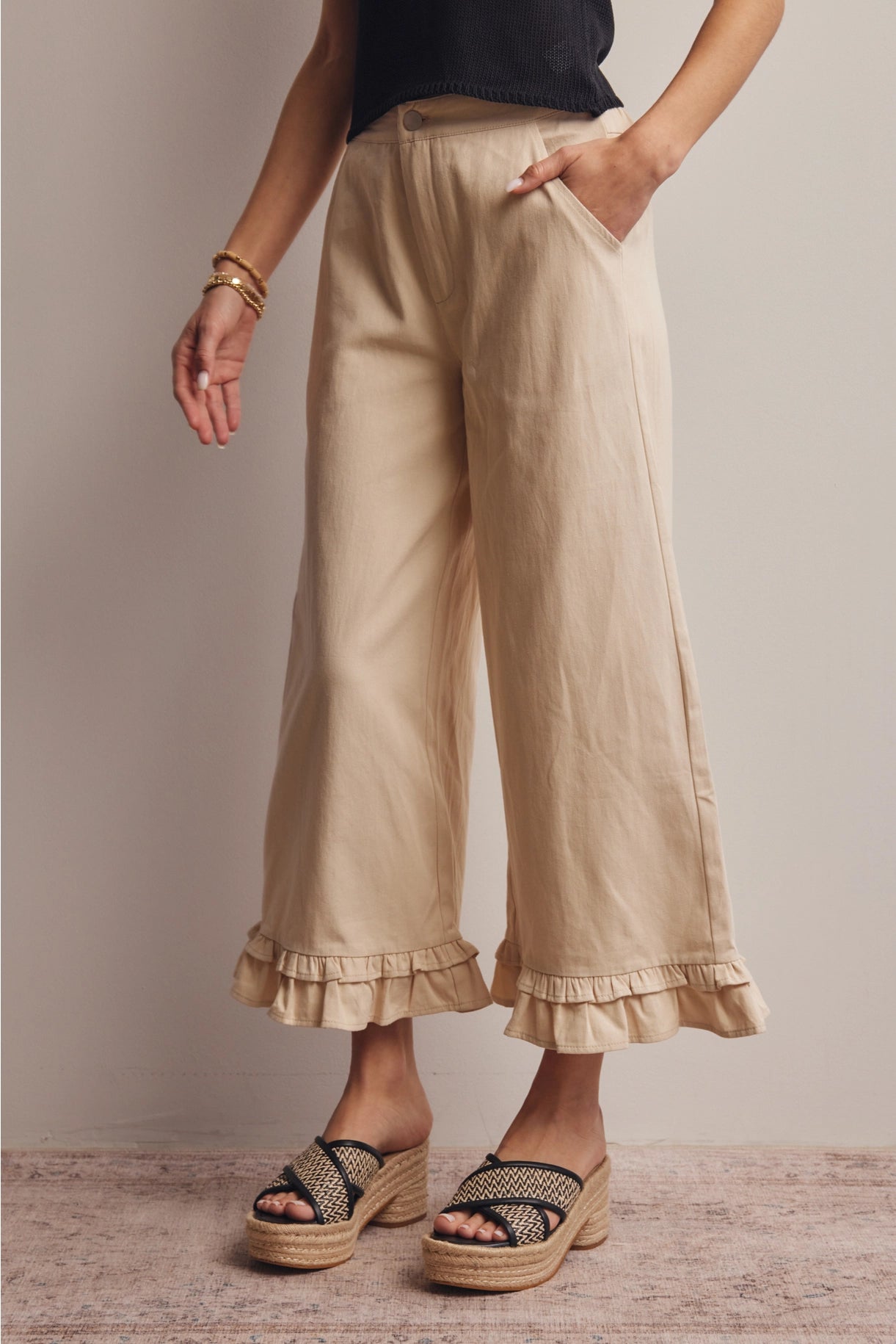 Ruffle Hem Wide-Leg Pants | Ecru