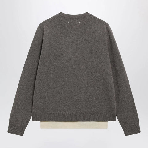 Maison Margiela Crewneck lambswool sweater in mud and ecru