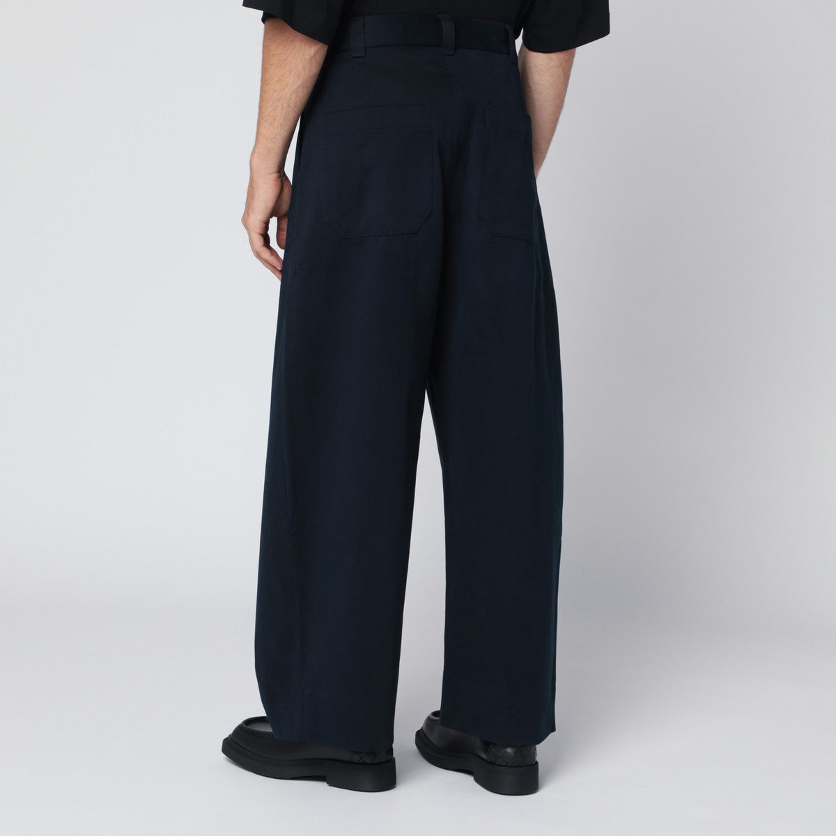 STUDIO NICHOLSON Wide-leg navy blue cotton trousers
