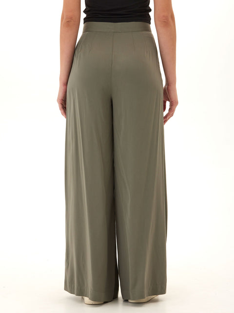 Samirah EcoVero Woven Pleated Wide Leg Pant