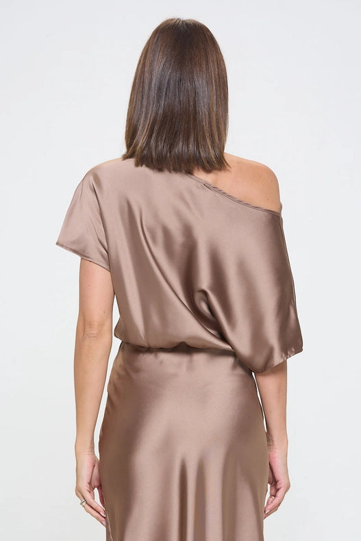 Satin Stretch Print Dress With Slit Dune-Dress-Renee C.-S-Dune-Urbanheer