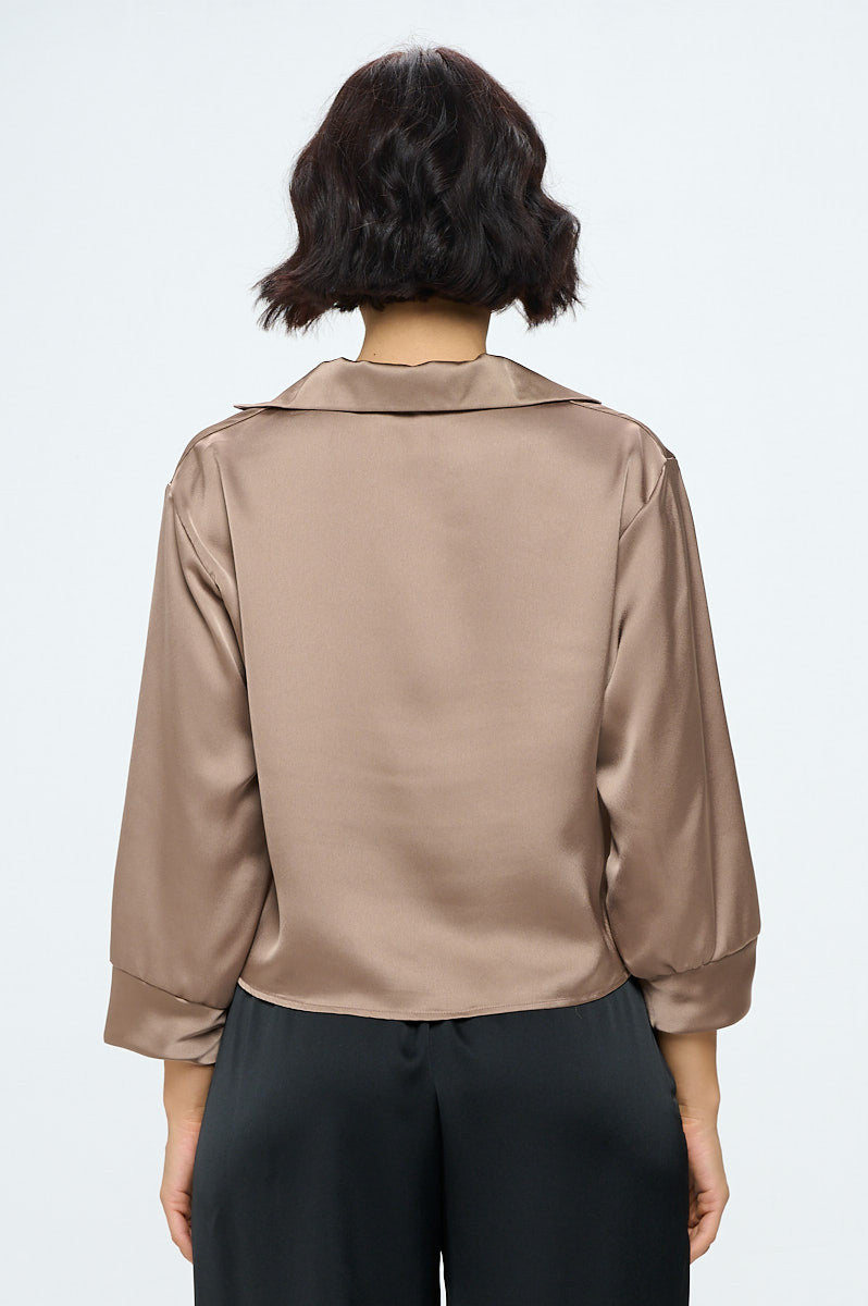 Satin V neck Collared Crop Top-Tops-Reneecollection-Urbanheer
