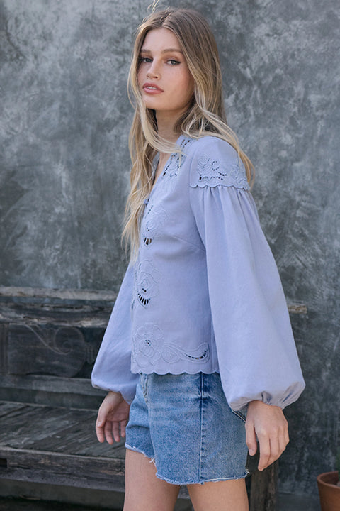 Scalloped Floral Cutout Button Blouse - Blue