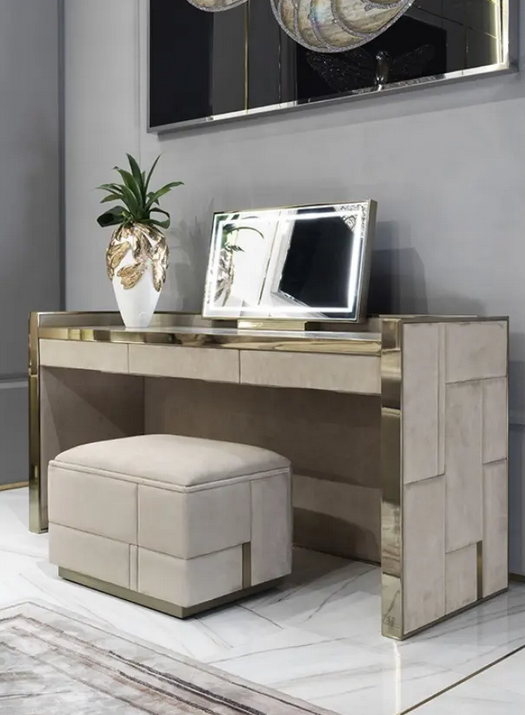 Italian Design Luxury Bedroom Furniture-UH Decor-Urbanheer