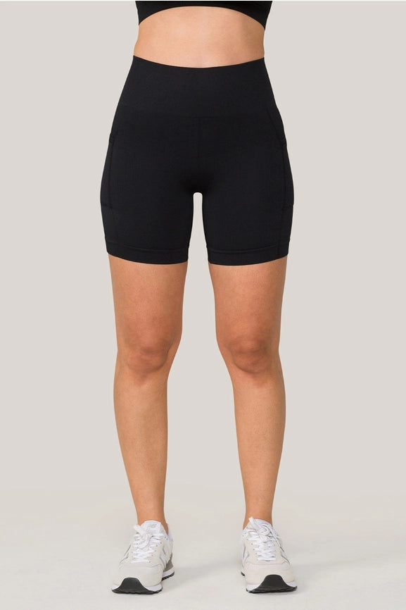Seamless Pocket Short-Short-Alala-S-Black-Urbanheer