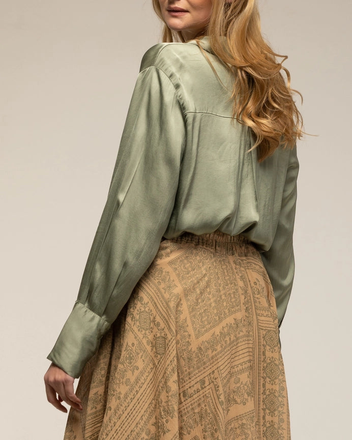 Shirt with Button Closure Silk, Wide Cuffs KAKHI-Shirt-Tantra-S-KAKHI-Urbanheer