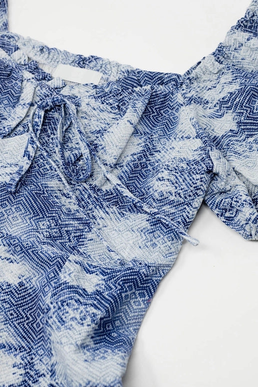 Short Dress with Puff Sleeves in Abstract Blue and White Print-Dress-Q2-S-Blue-Urbanheer