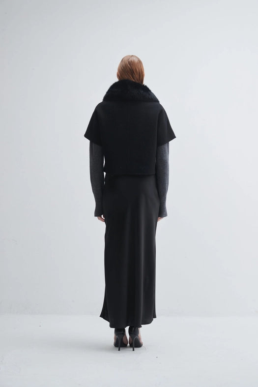 Short-Sleeve Jacket with Fur Collar-Jacket-Pissenlit-S-Black-Urbanheer