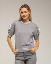 Short-Sleeve Sweater with Flowers On the Sleeves in Grey