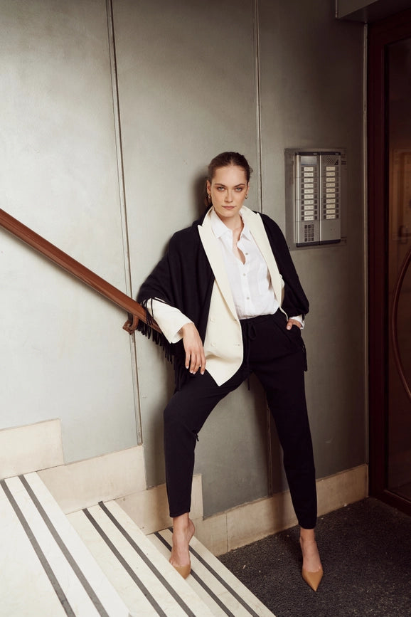 Sienna Cashmere Shawl Black-Shawl-Bel Cashmere S.C.-200 cm-Urbanheer