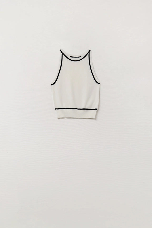 Sleeveless Sweater in White Featuring Black Lines On the Outside-Sweater-Q2-One Size-WHITE-Urbanheer