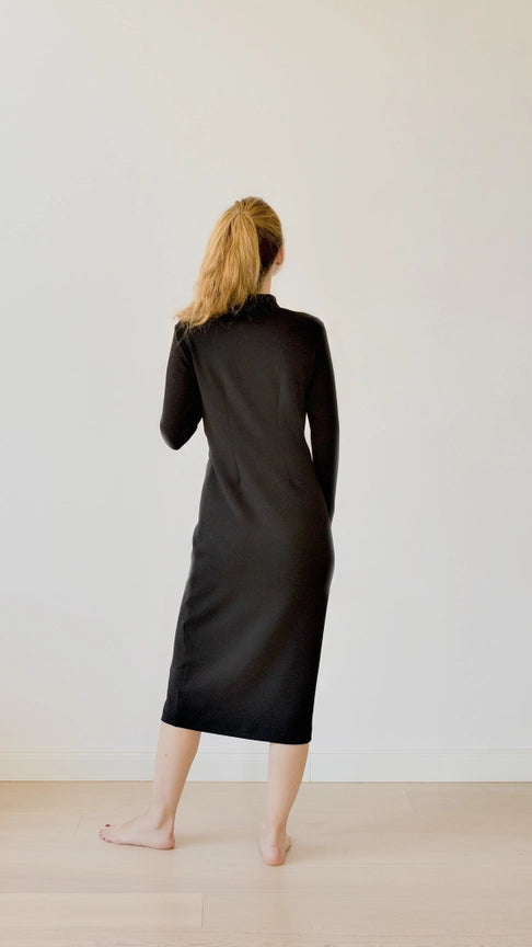 Slim-Fit Dress in Technical Fabric-Dress-Aboutalisa-XS-Black/Dark 09-Urbanheer