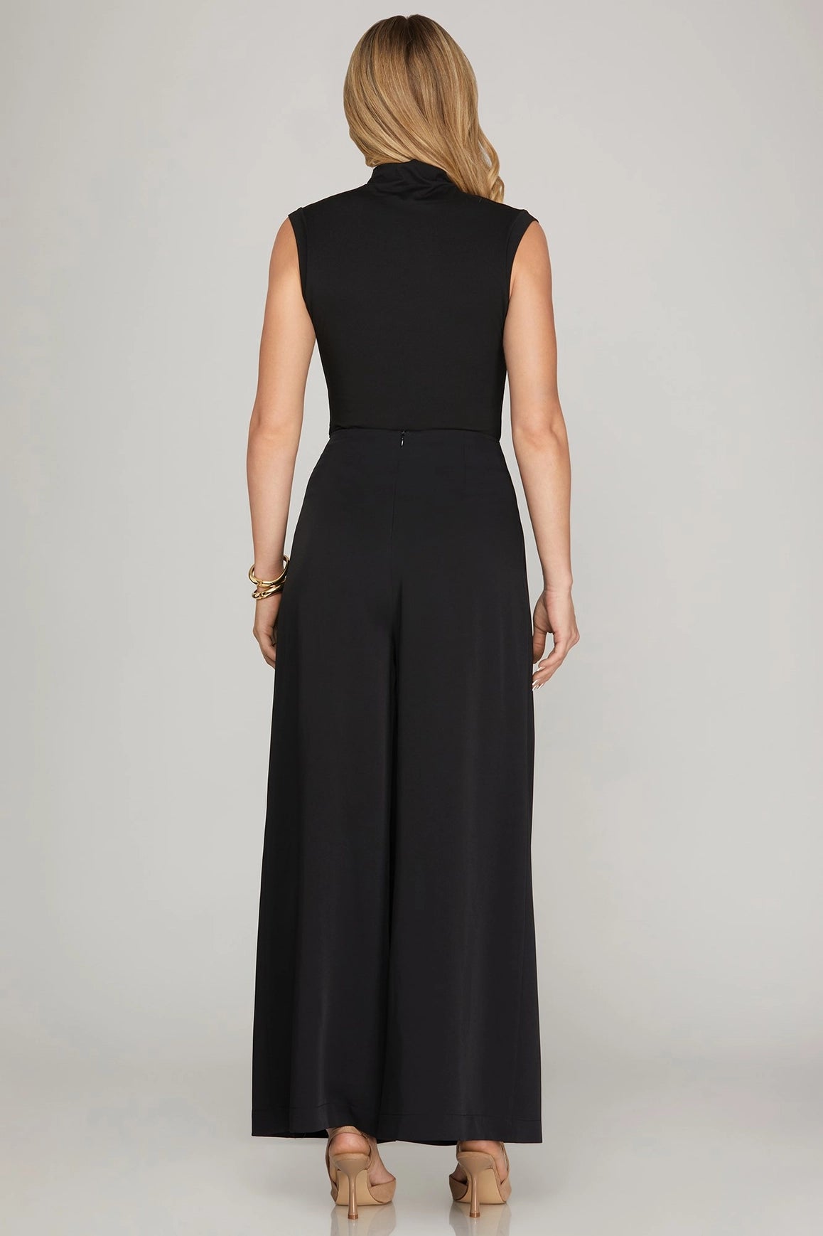 Solid Woven Wide Leg Pants in Black