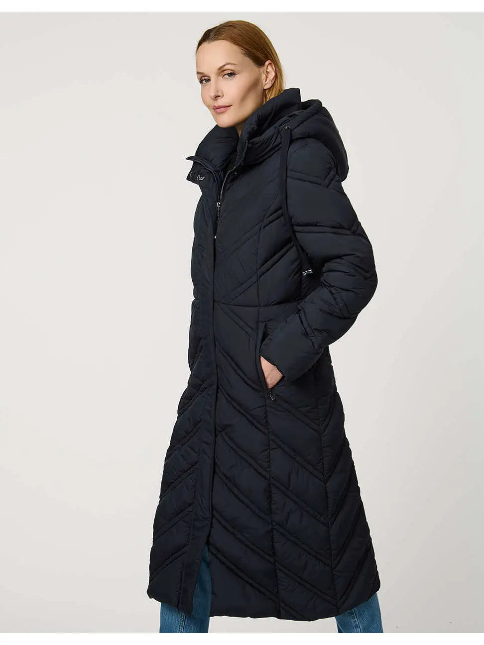 Stratton Puffer Coat in Navy