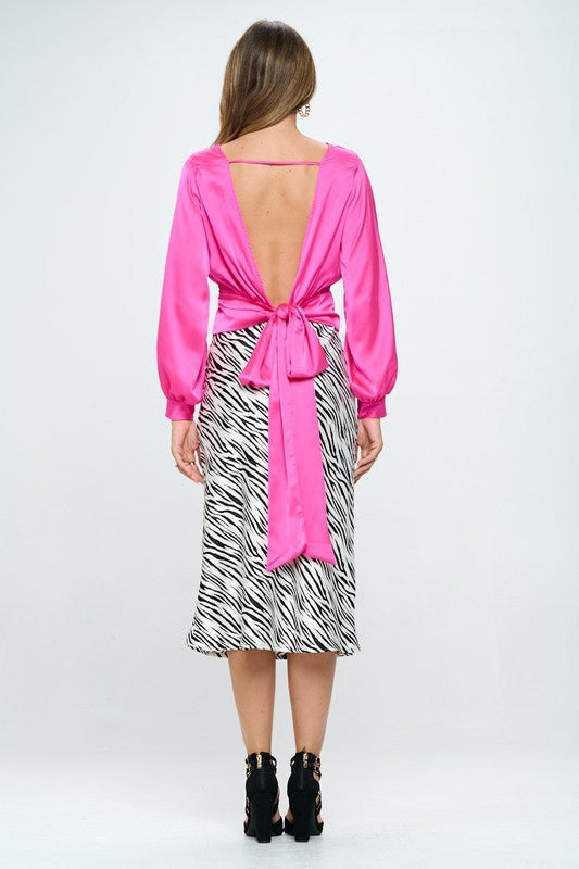 Stretch Satin Solid V neck Top with Open Back-Tops-Reneecollection-Urbanheer