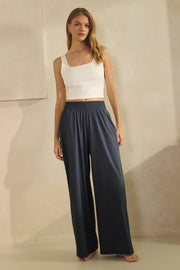 Stretch Wide-Leg Pants