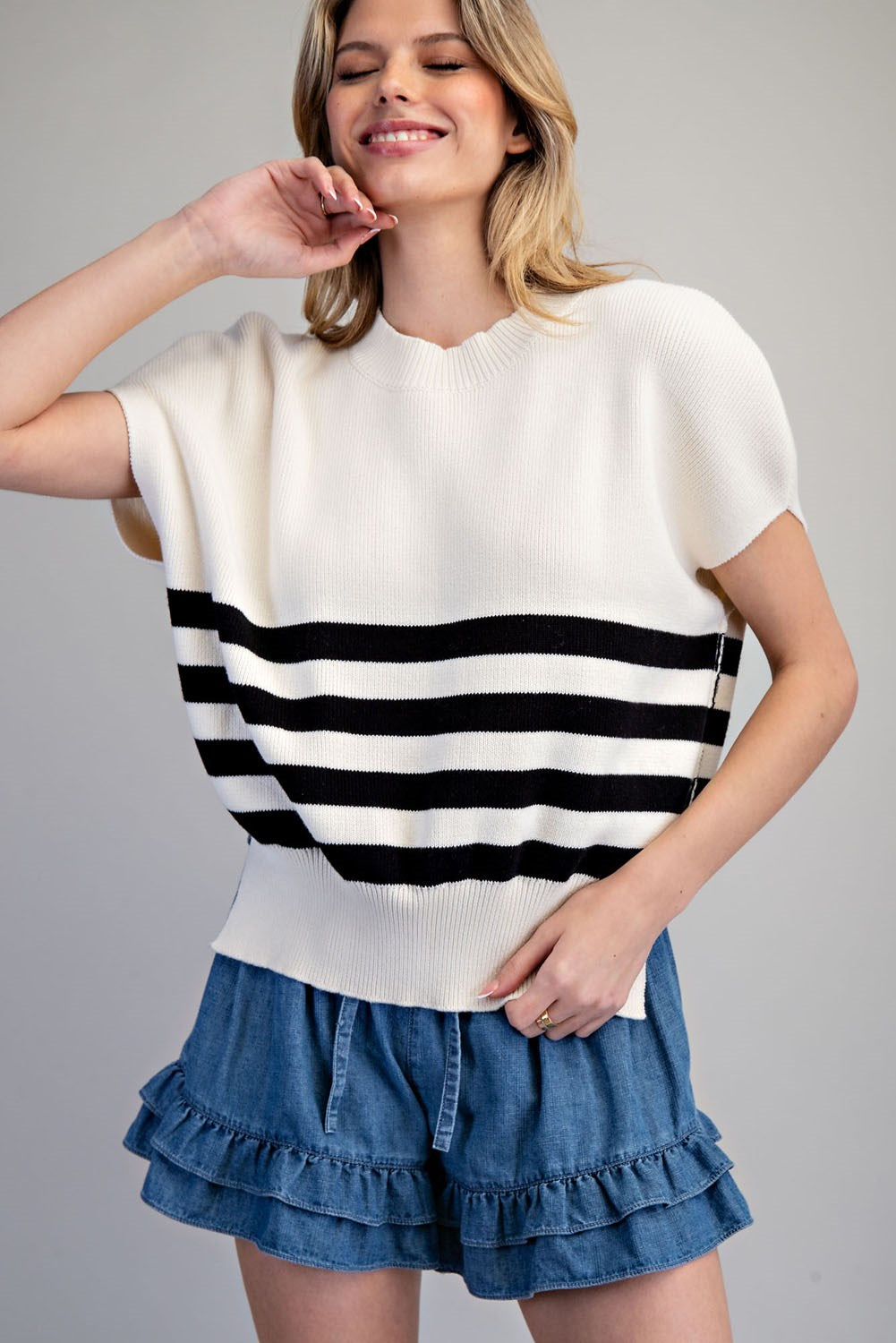 Striped Dropped Shoulder Sleeve Knit Top in White