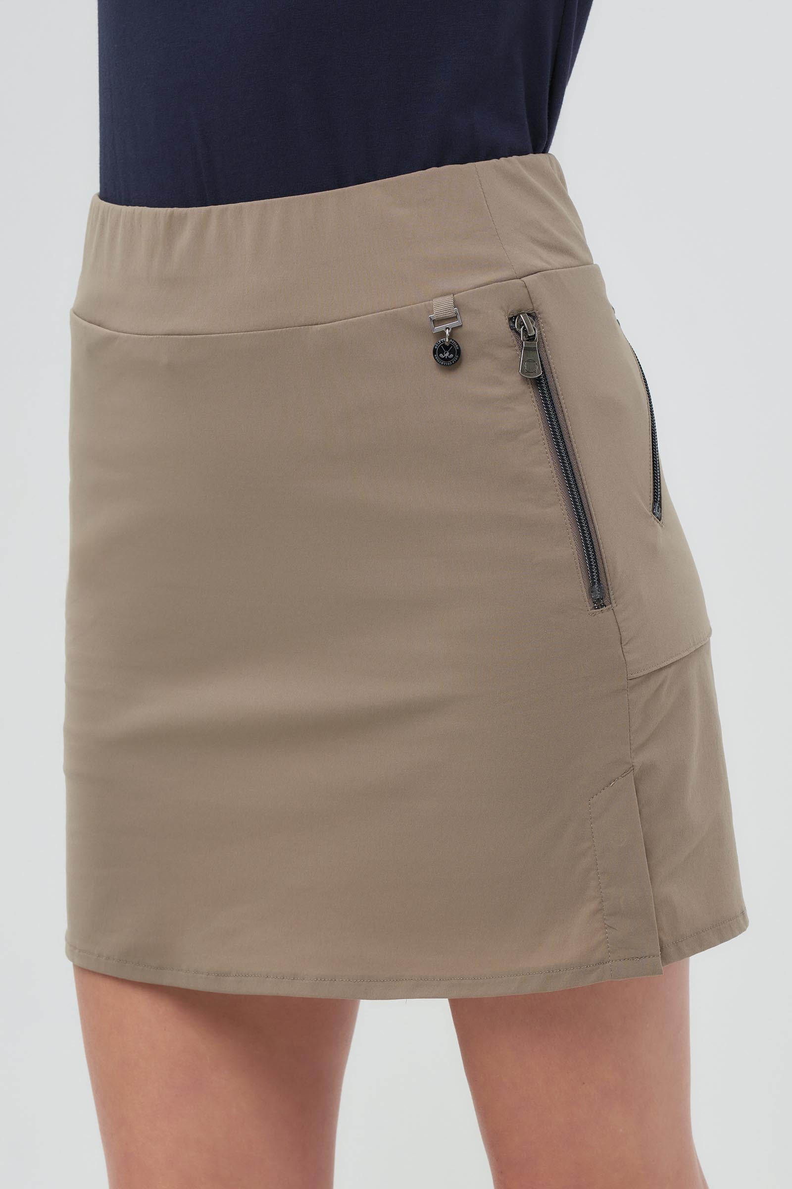 Suzzette Skort