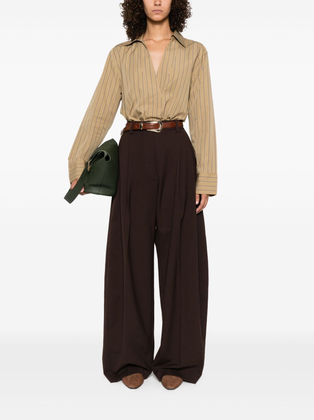 THE LATEST Trousers Brown